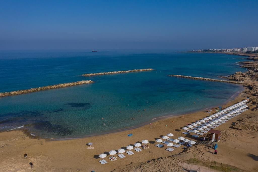 Cosea Living: Seaside 2 Bedroom Flat Kings Palace 209 Pafos Exterior foto